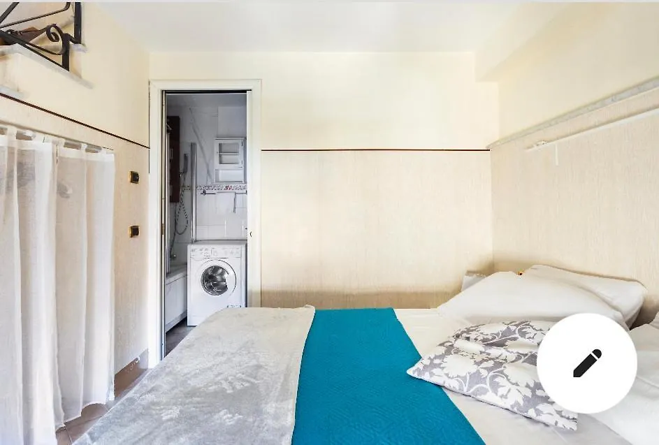 3A Domus Saint Peter Apartment Rome 0*,  Italy